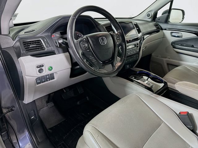 Used 2018 Honda Pilot Elite image 10