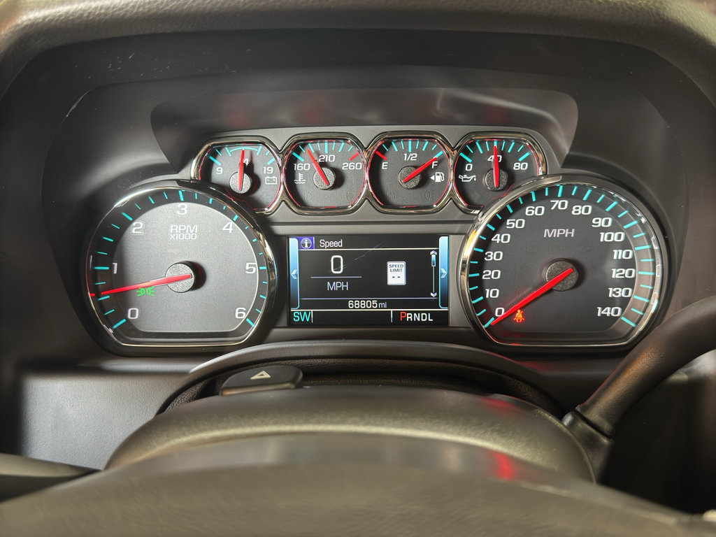 Used 2020 Chevrolet Tahoe Premier AWD/4WD image 29