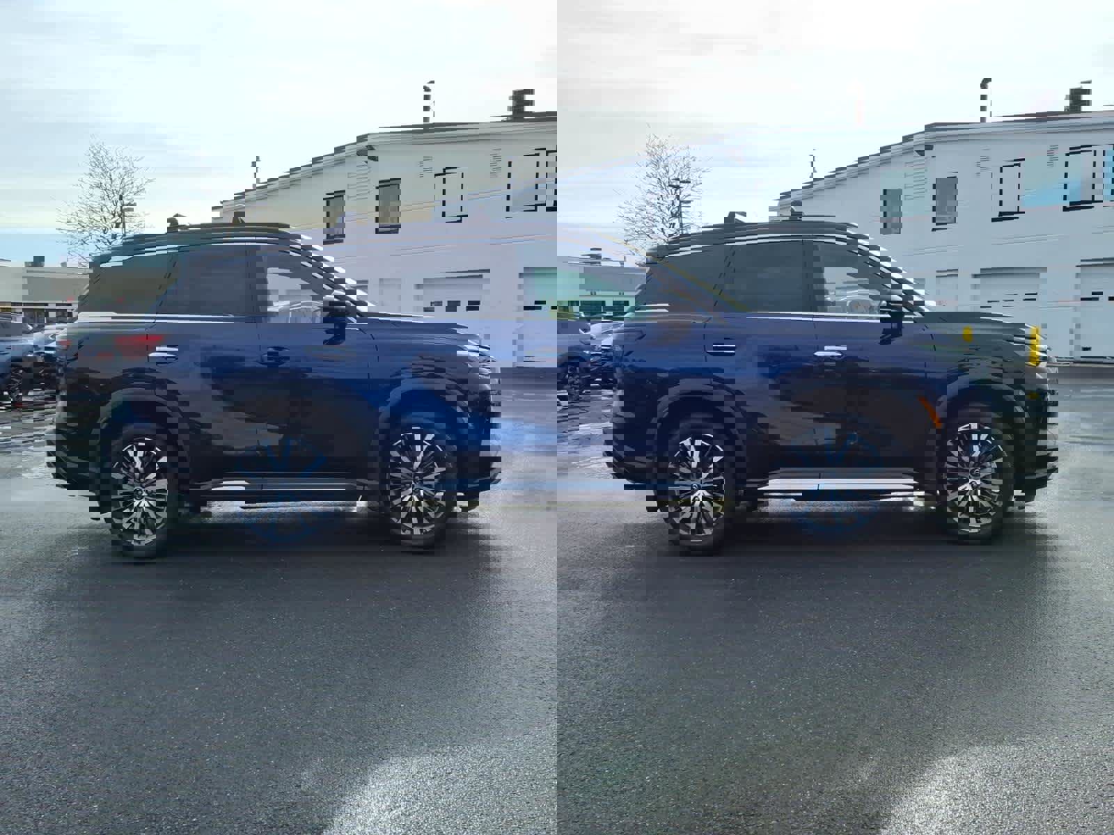 Certified 2023 INFINITI QX60 Autograph w/ Cargo Package image 4