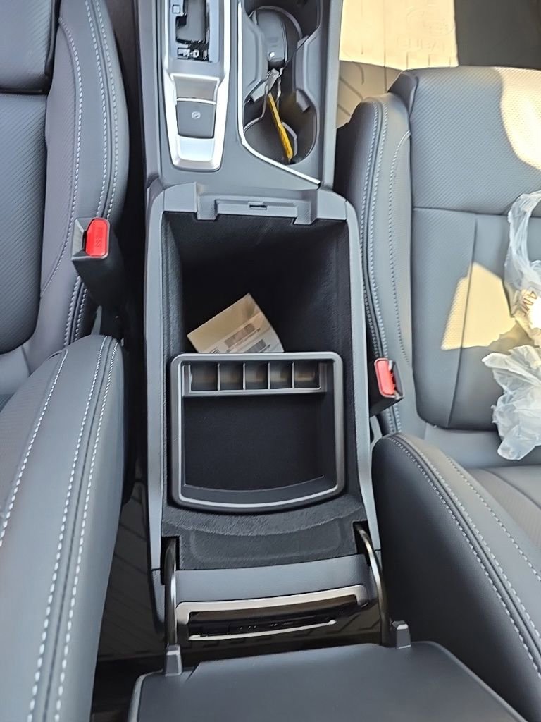 New 2025 Subaru Ascent Limited w/ Popular Package #1 image 19
