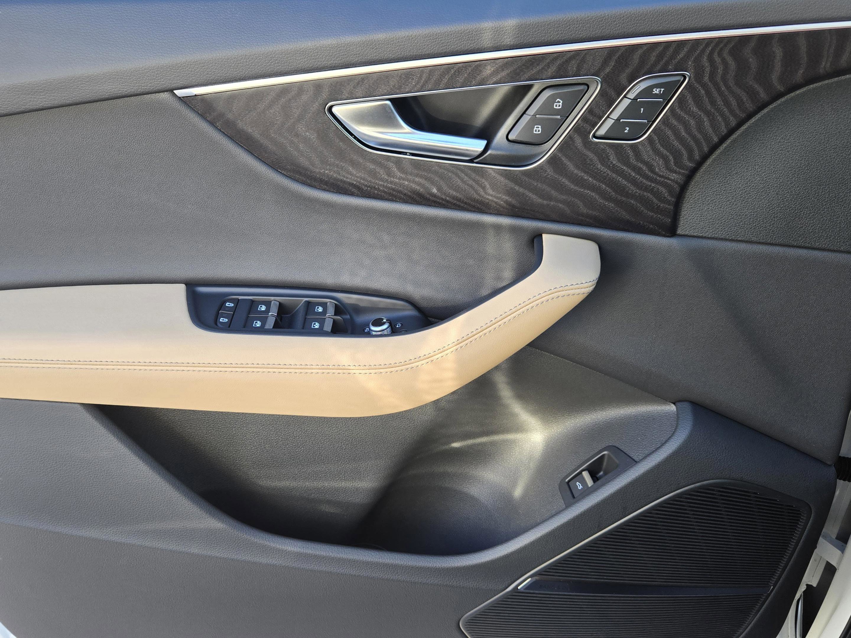 New 2025 Audi Q7 3.0T Premium Plus image 13