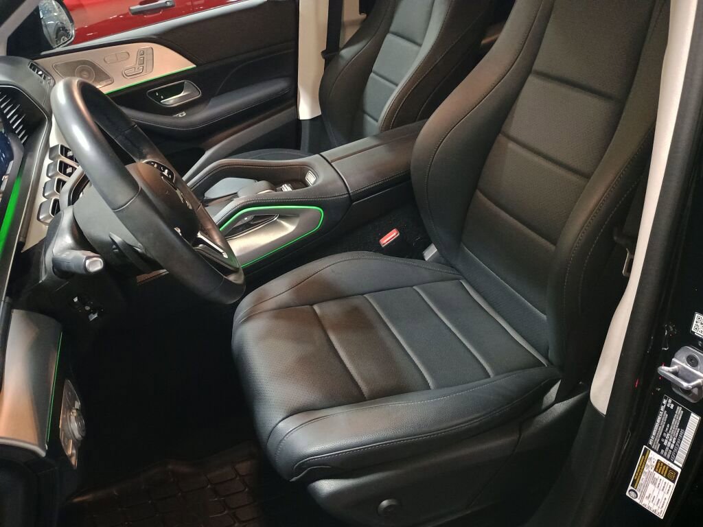 Used 2023 Mercedes-Benz GLS 450 4MATIC image 5