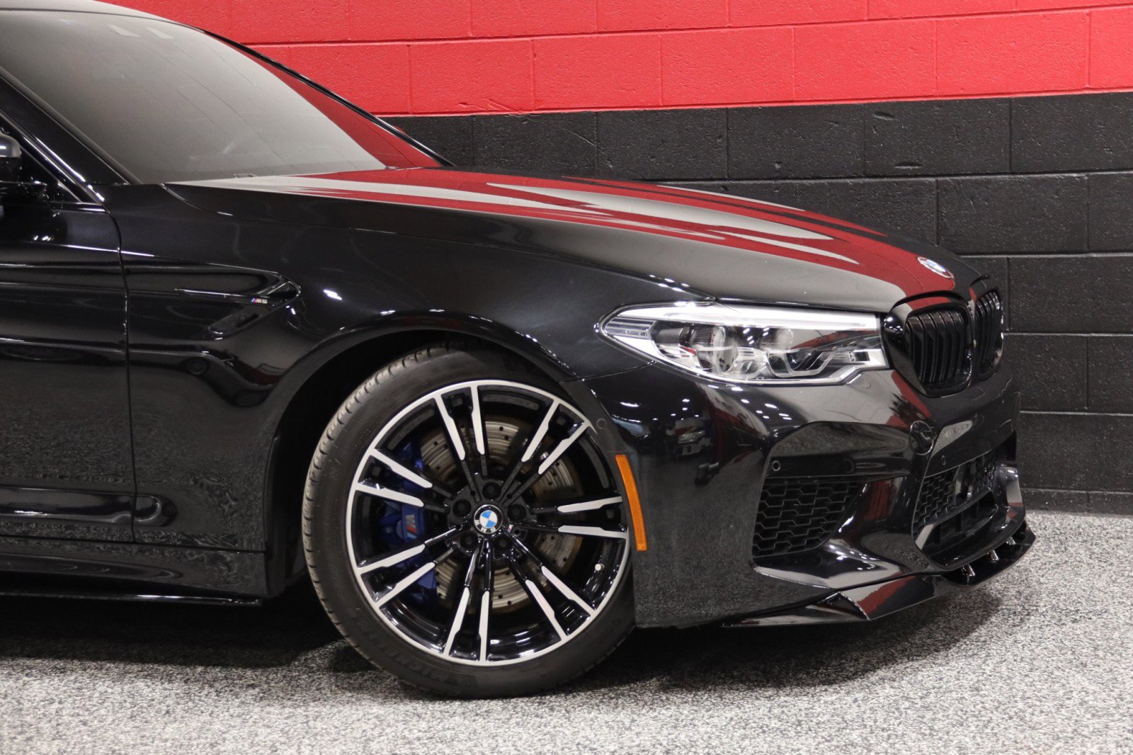Used 2019 BMW M5 w/ Executive Package AWD/4WD image 3