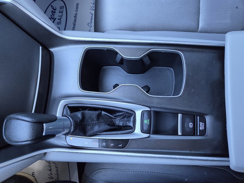 Used 2019 Honda Accord LX image 18