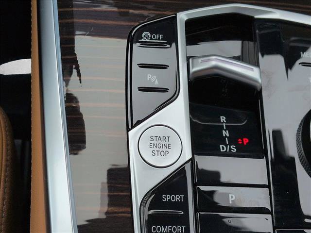 Used 2026 BMW X7 xDrive40i image 12