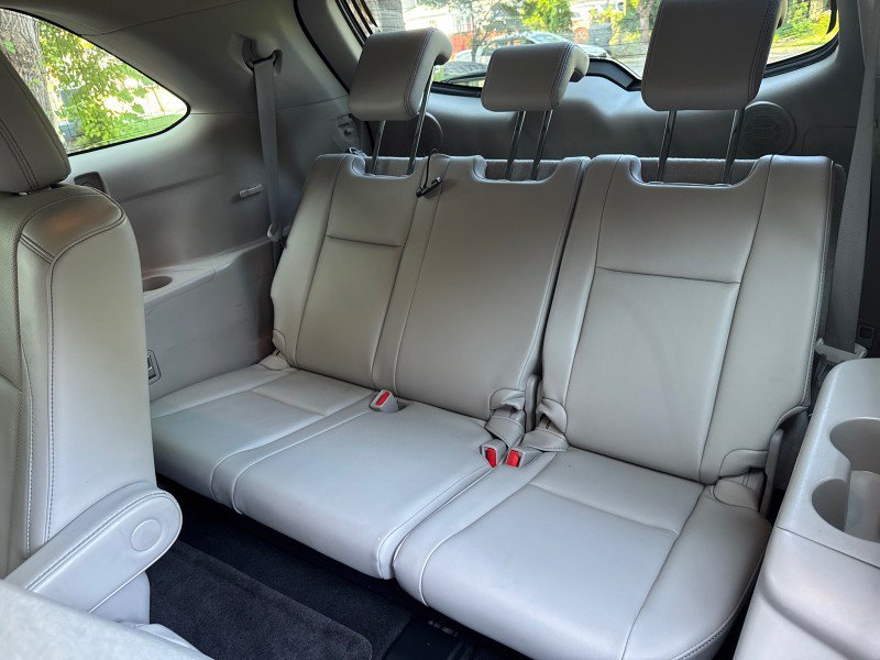 Used 2015 Toyota Highlander Limited AWD/4WD image 36