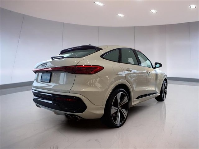 New 2025 Audi SQ5 Premium Plus image 2
