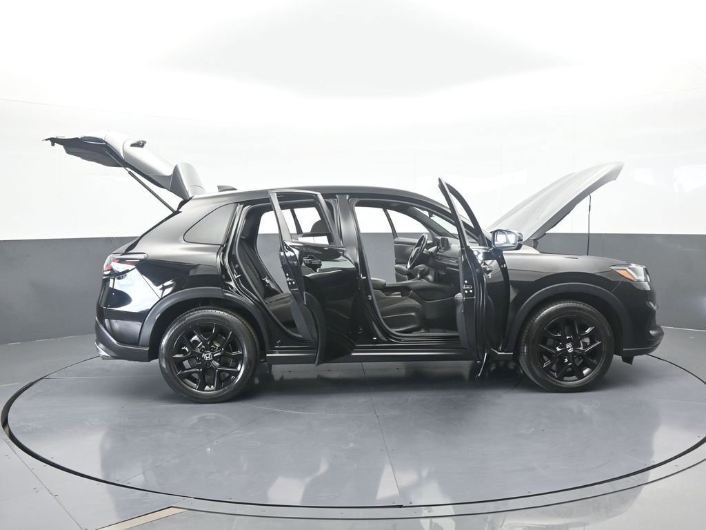 Used 2024 Honda HR-V Sport image 71