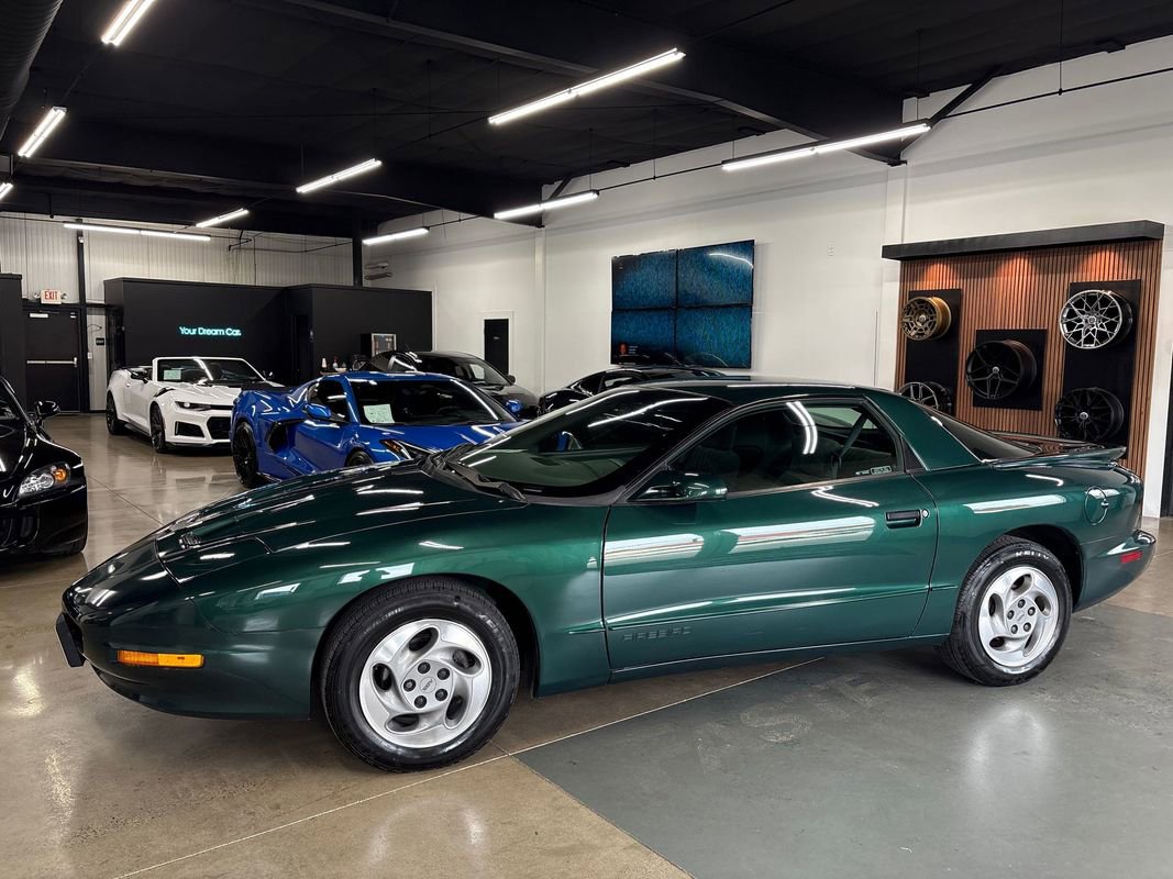 Used 1994 Pontiac Firebird Coupe image 4