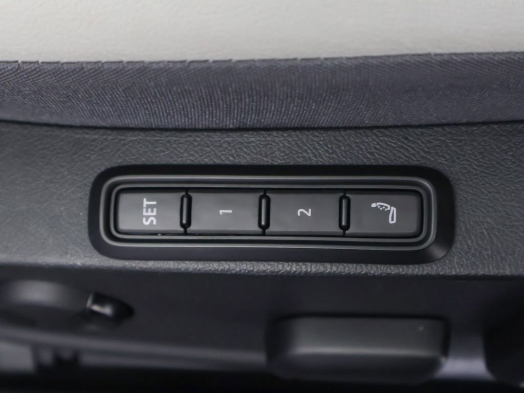 Used 2021 Volkswagen ID.4 Pro S image 41