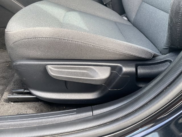 Used 2025 Kia K4 FWD image 16