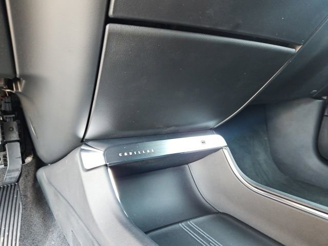 New 2026 Cadillac Lyriq Luxury w/ LPO, Floor Liner Package image 23