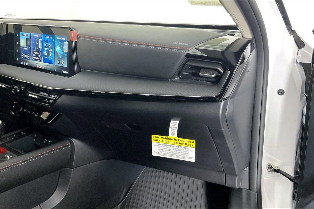 New 2026 Nissan Kicks SR w/ SR Premium Package image 18