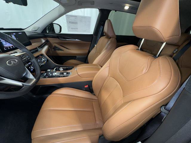 Certified 2025 INFINITI QX60 Sensory w/ Vision Package image 3