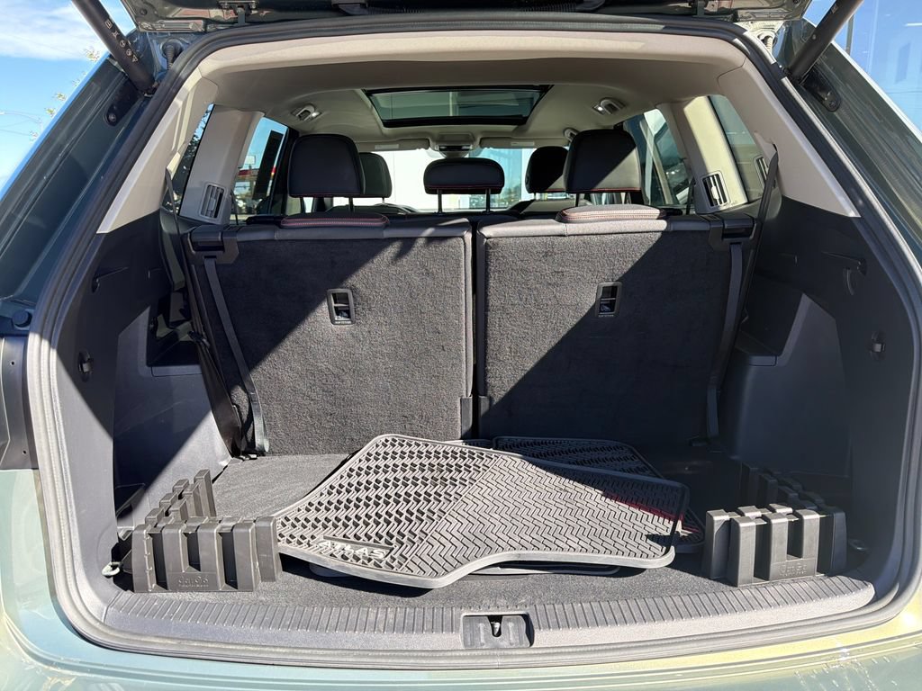 Certified 2026 Volkswagen Atlas Peak Edition AWD/4WD image 25
