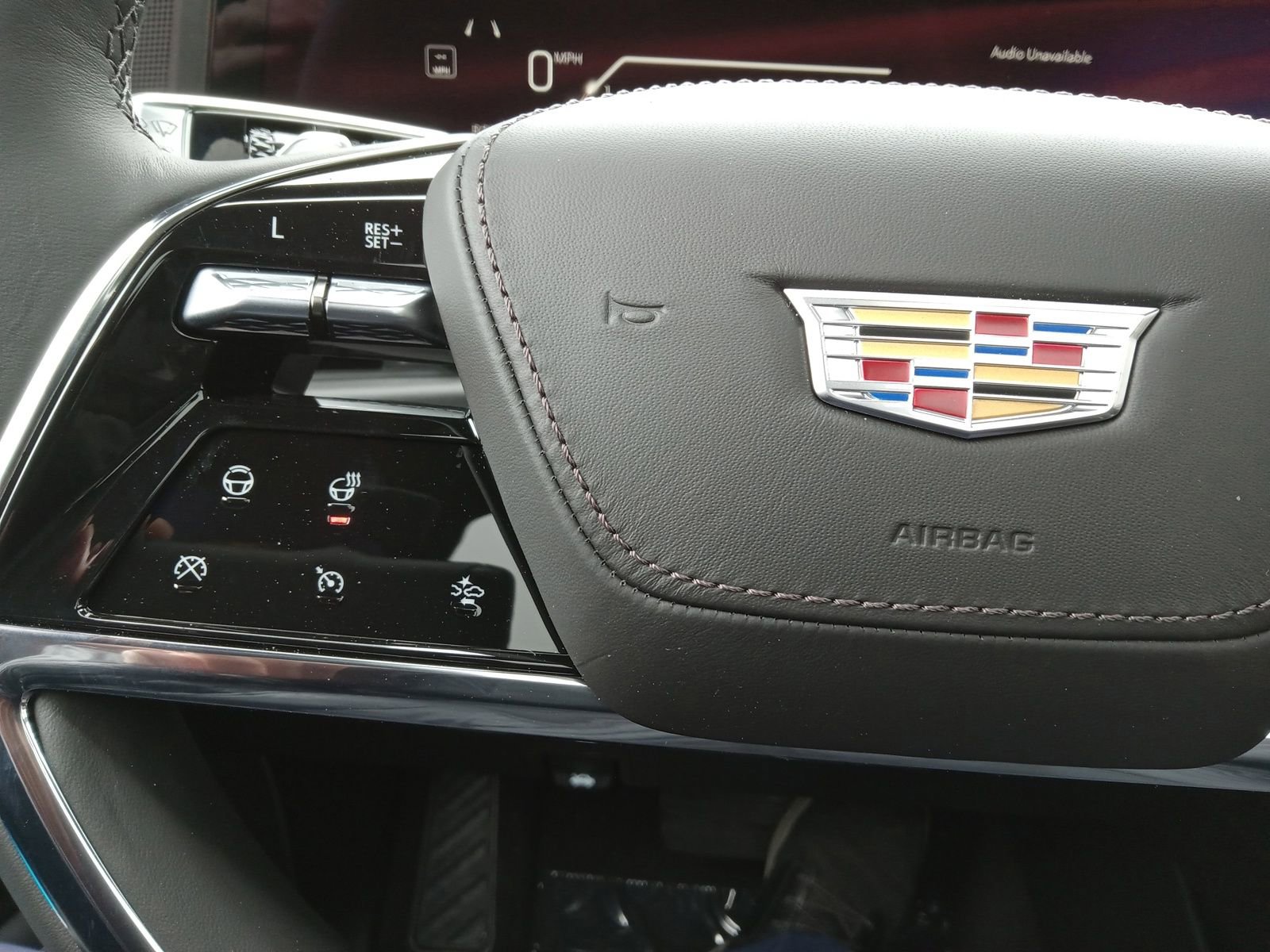 New 2026 Cadillac Escalade Platinum Sport w/ LPO, ONYX Package image 22