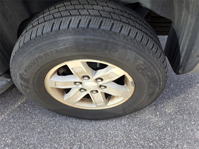 Used 2012 GMC Yukon SLT w/ SLT-2 Equipment Package image 15