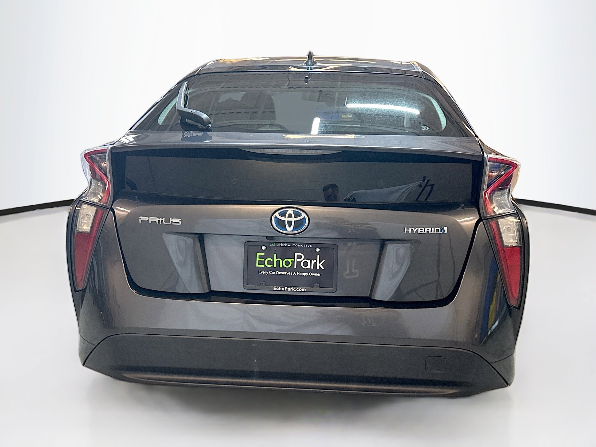 Used 2017 Toyota Prius Two image 7