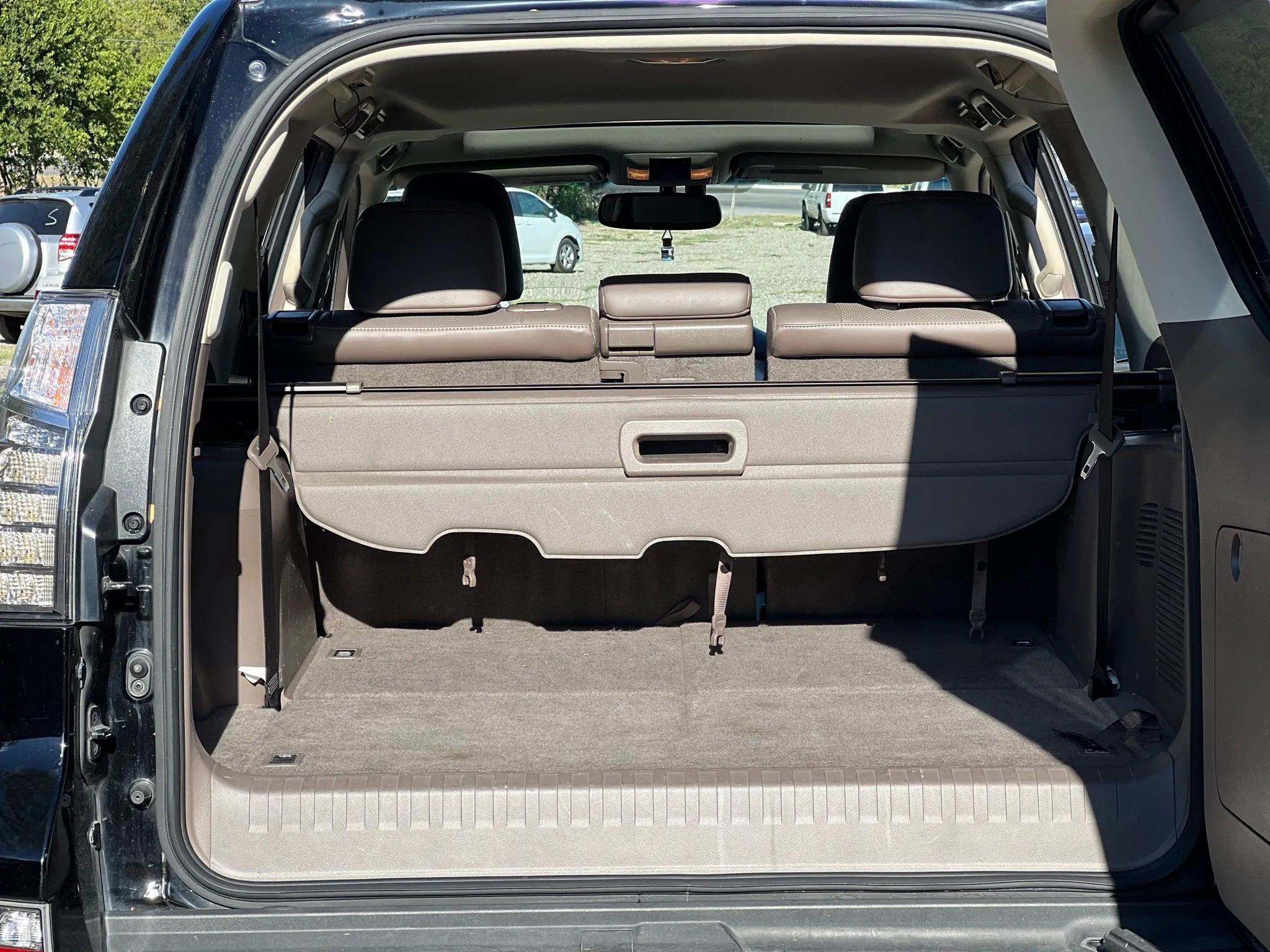 Used 2014 Lexus GX 460 Luxury image 13