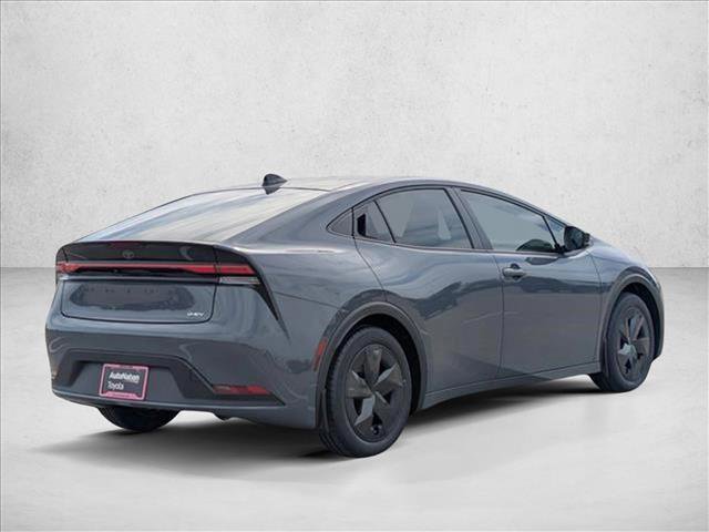 New 2026 Toyota Prius LE image 2