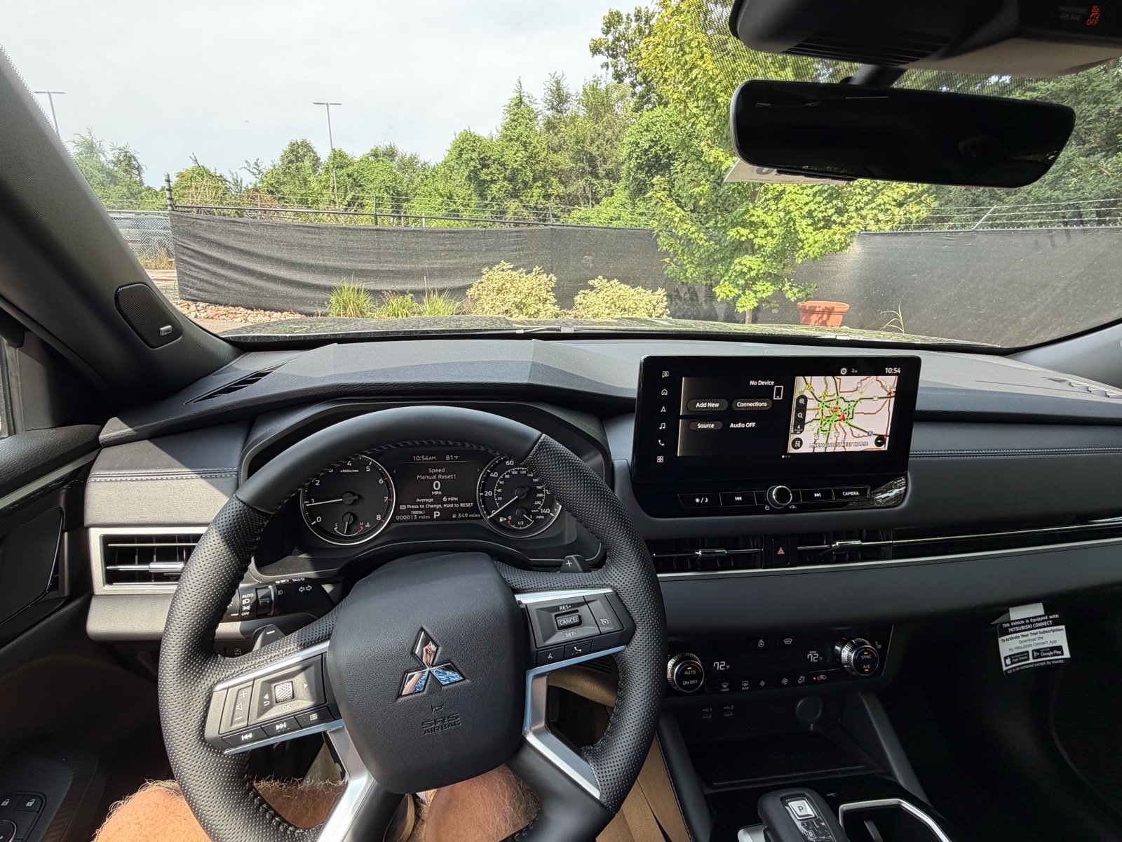 New 2026 Mitsubishi Outlander LE AWD/4WD image 24