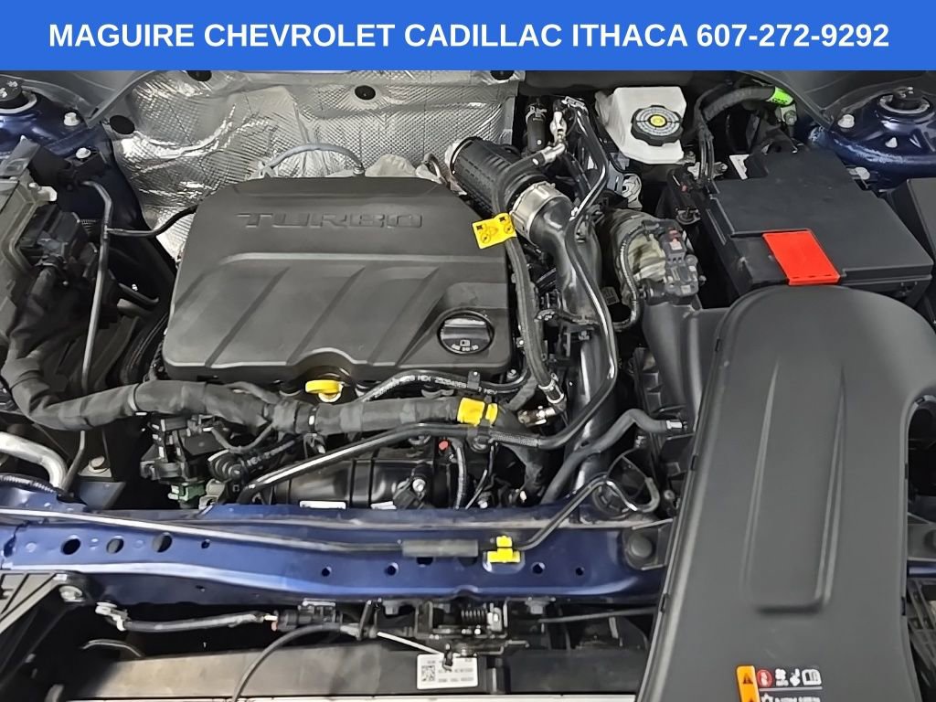 Used 2024 Chevrolet Trax LT w/ LT Convenience Package FWD image 12