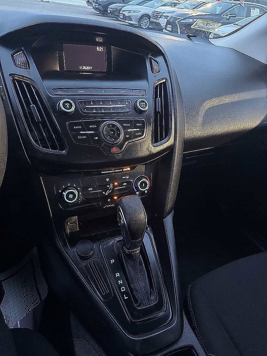 Used 2018 Ford Focus S image 18