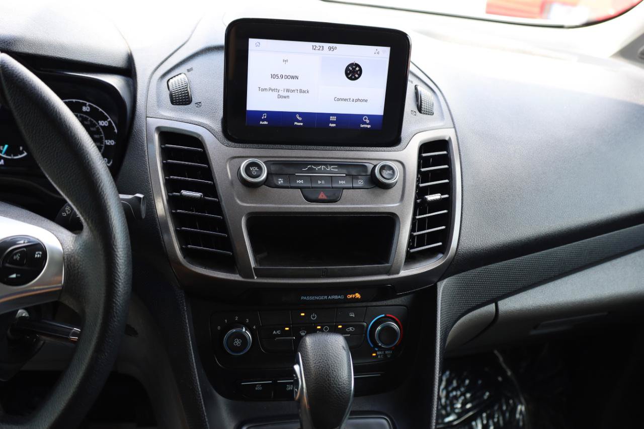Used 2022 Ford Transit Connect XLT FWD image 9