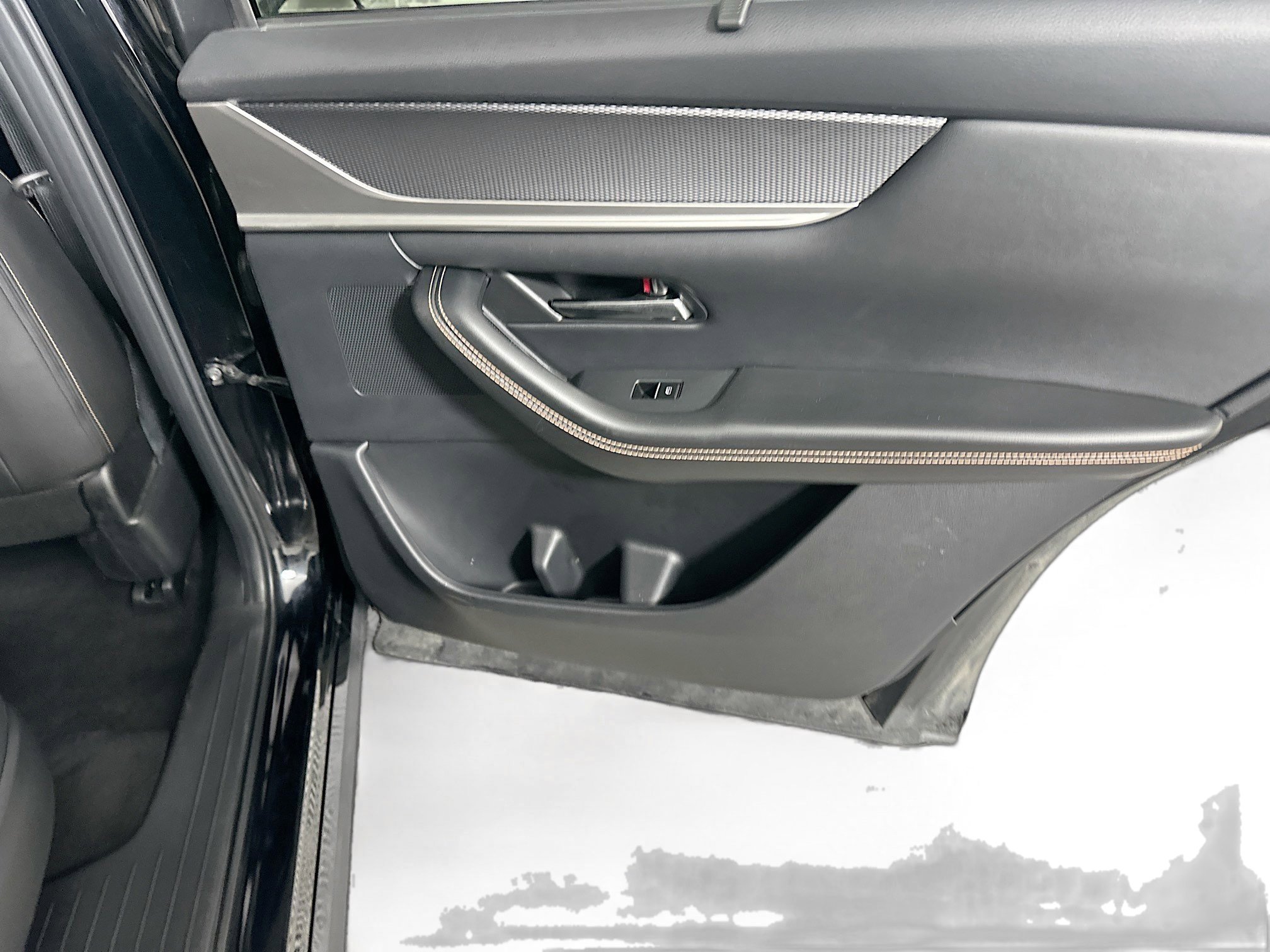 Used 2025 MAZDA CX-90 3.3 Turbo w/ Premium Sport Pkg image 32