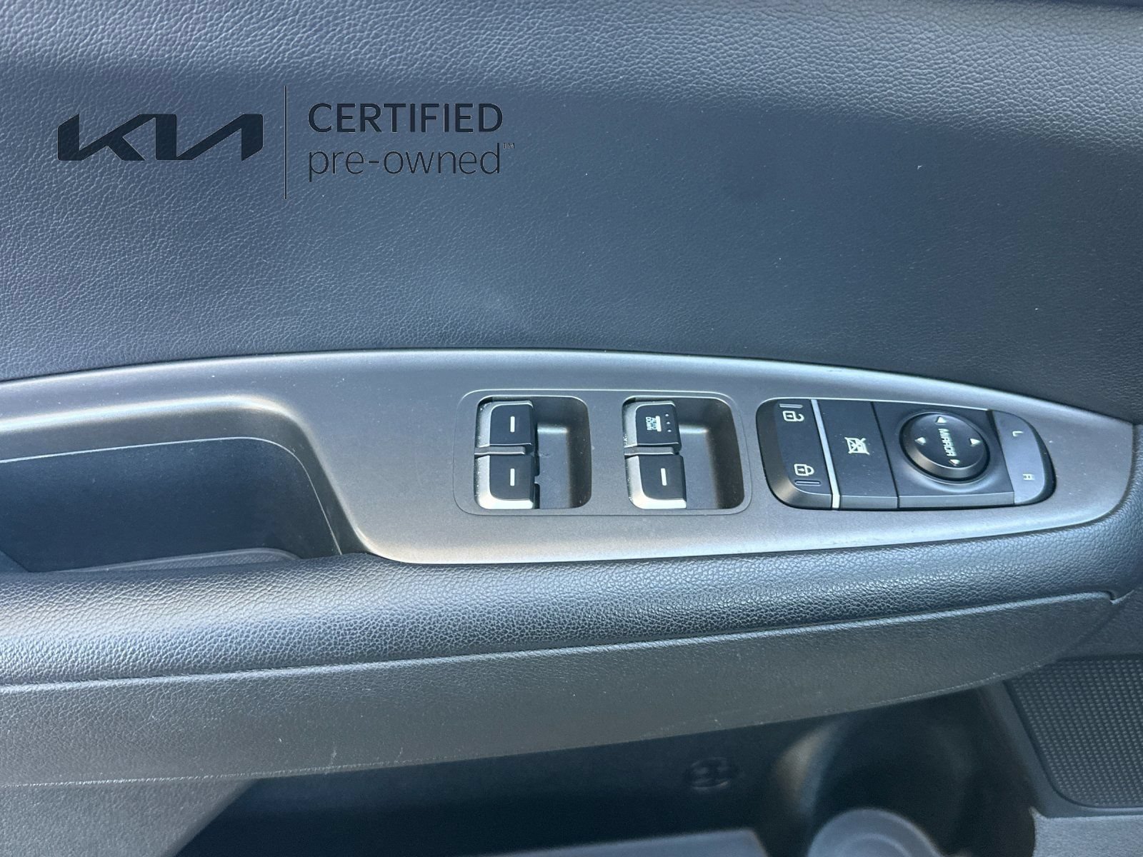 Certified 2019 Kia Optima LX FWD image 12