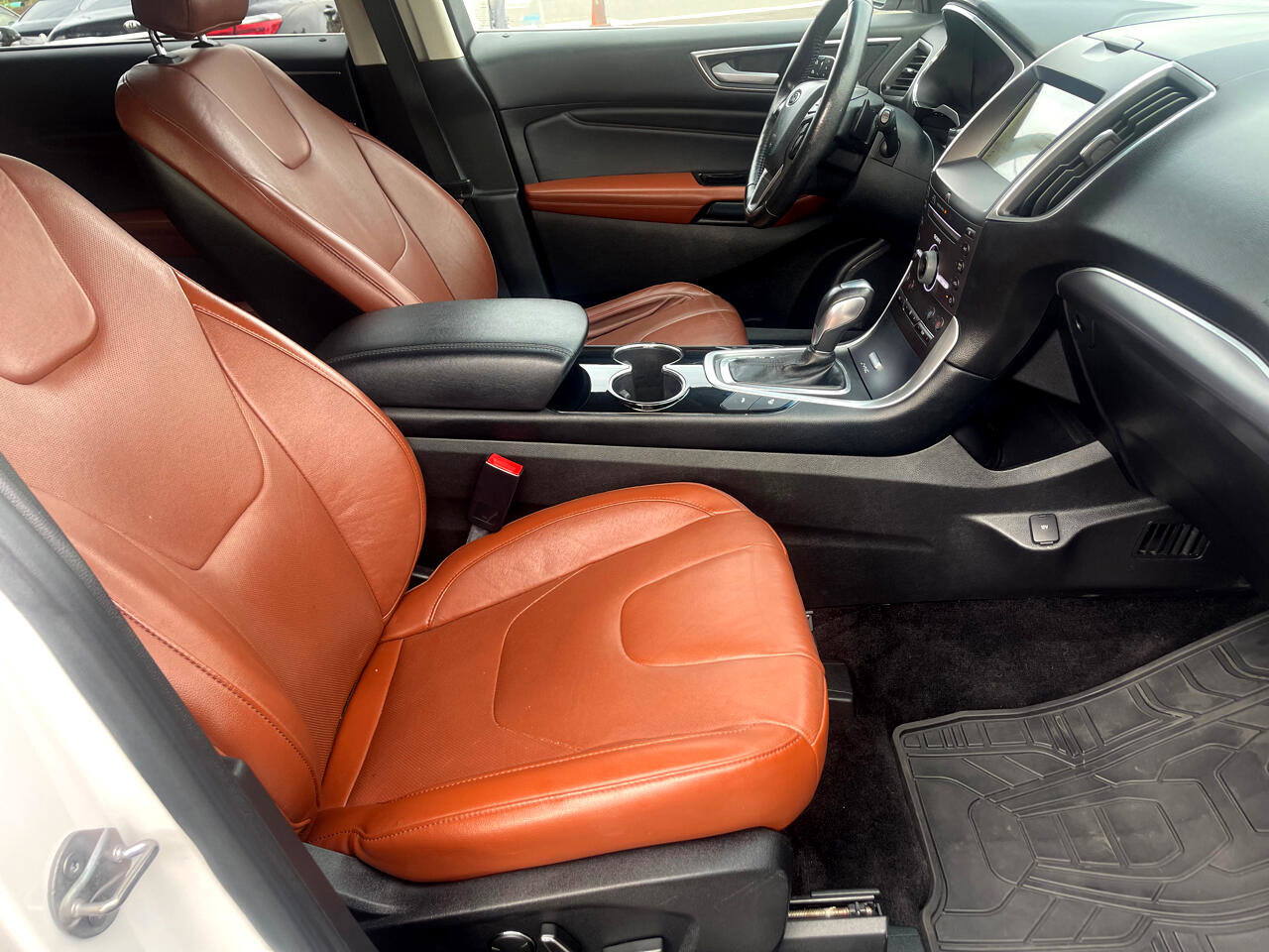 Used 2016 Ford Edge Titanium w/ Equipment Group 302A image 14