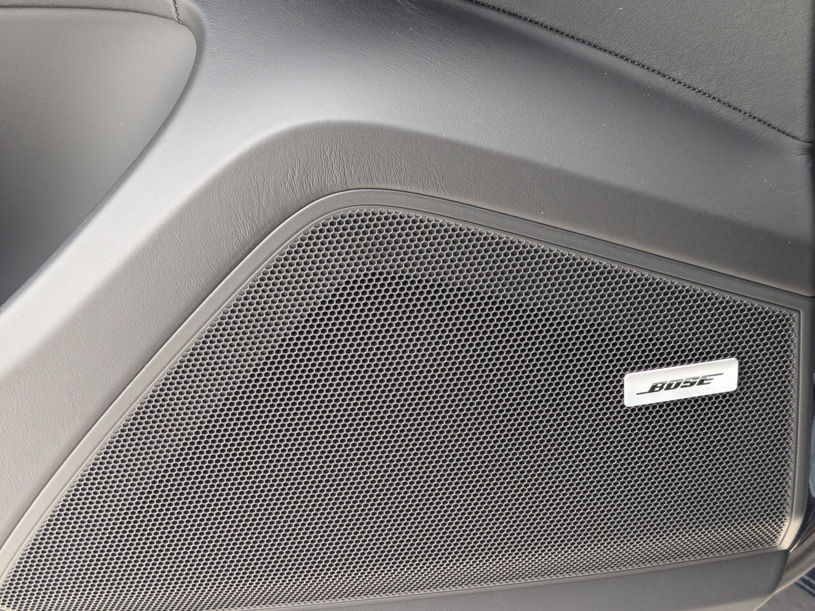 New 2025 Porsche Cayenne S image 15