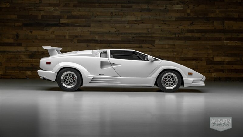Used 1989 Lamborghini Countach Coupe RWD image 6