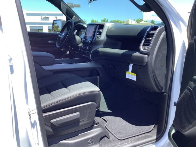 New 2026 RAM 1500 Express AWD/4WD image 38
