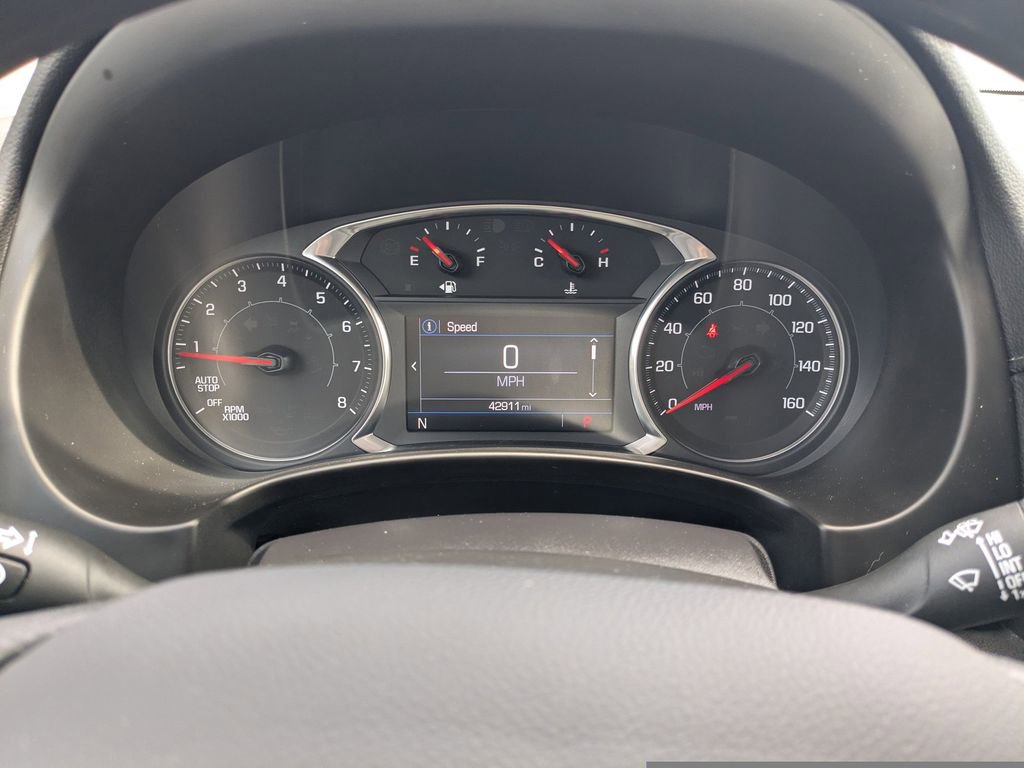 Used 2024 GMC Terrain SLE FWD image 27