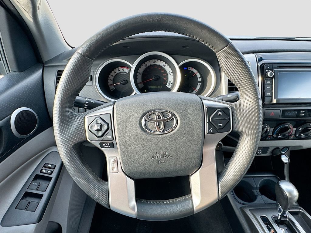 Used 2014 Toyota Tacoma 4x4 Double Cab w/ SR5 Package image 12