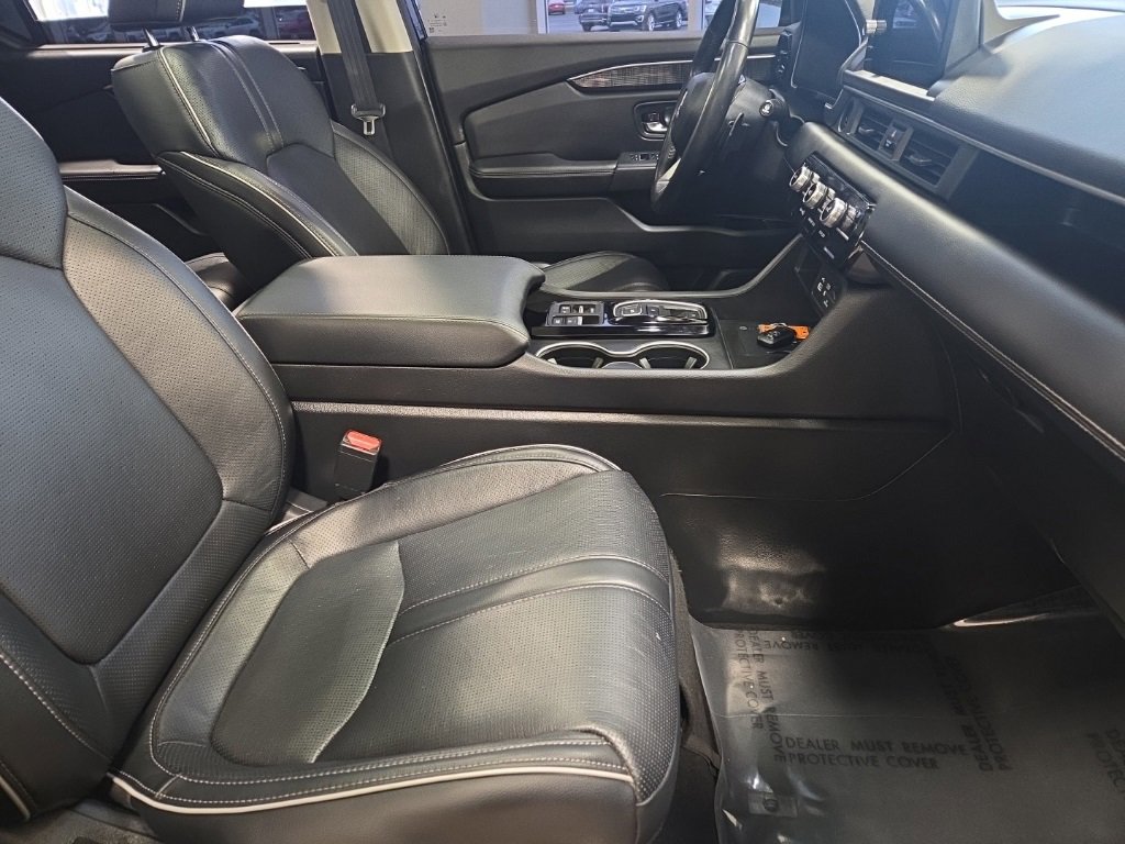 Used 2023 Honda Pilot Elite image 22