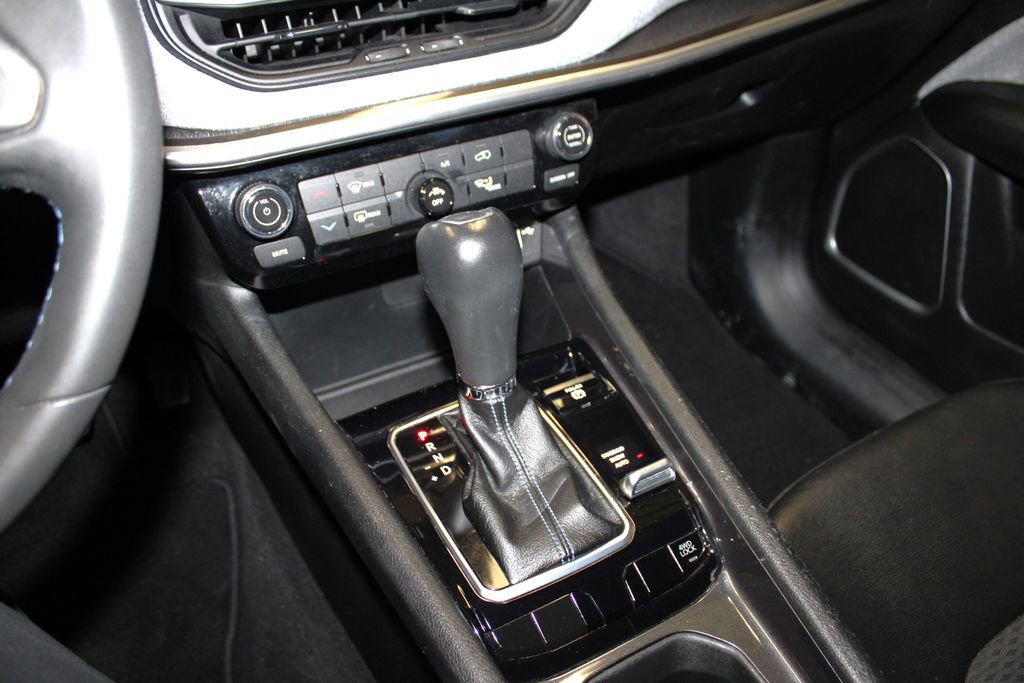 Used 2022 Jeep Compass Latitude image 22