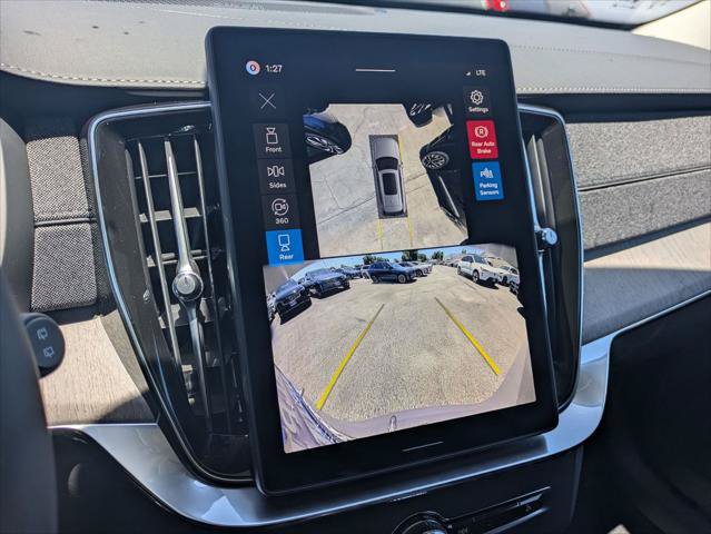 New 2026 Volvo XC90 T8 Ultra w/ Protection Package AWD/4WD image 9