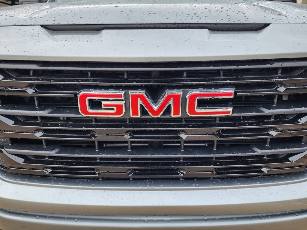 New 2026 GMC Sierra 1500 Elevation image 10
