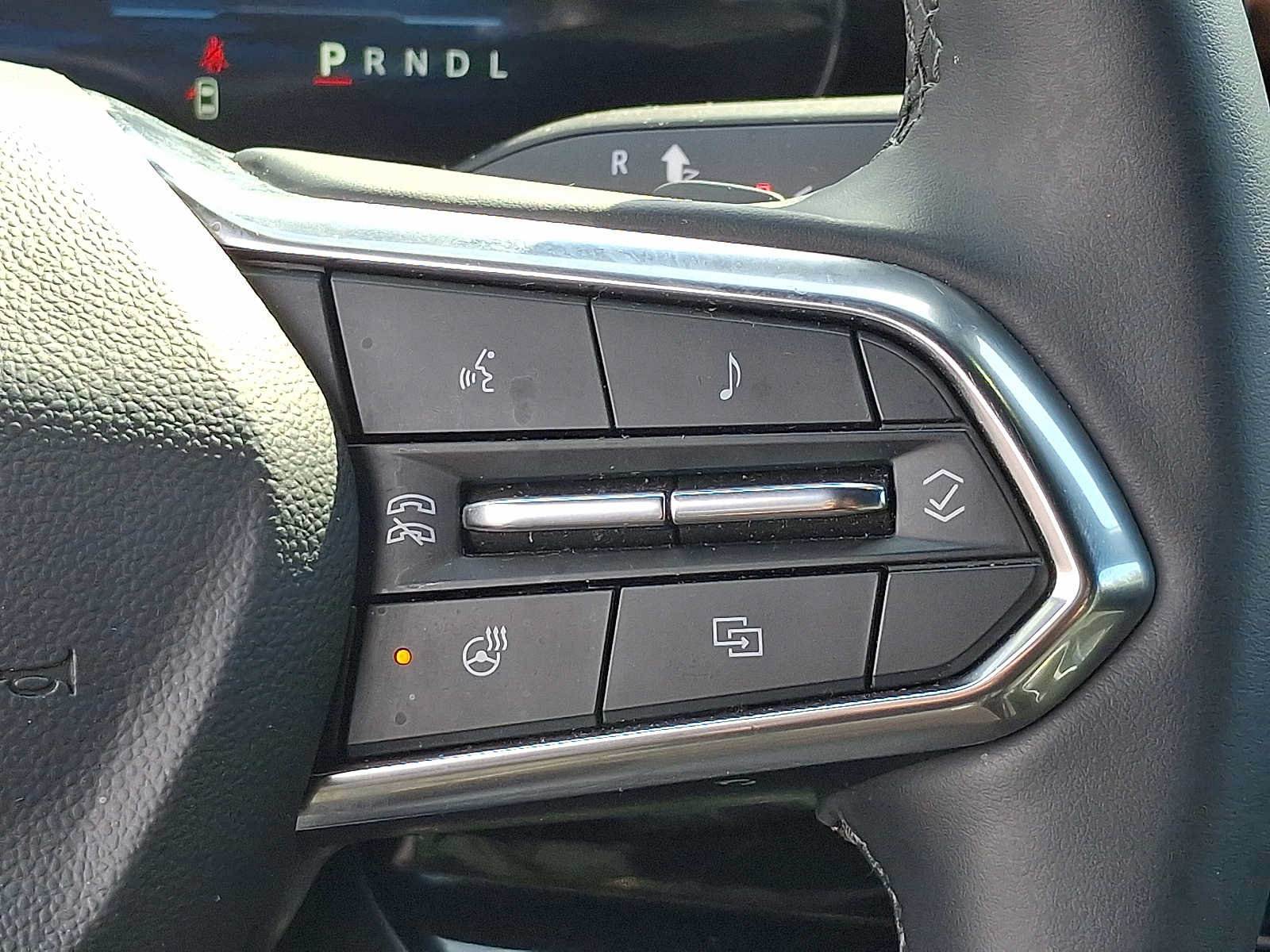Used 2025 Chevrolet Equinox LT FWD image 20