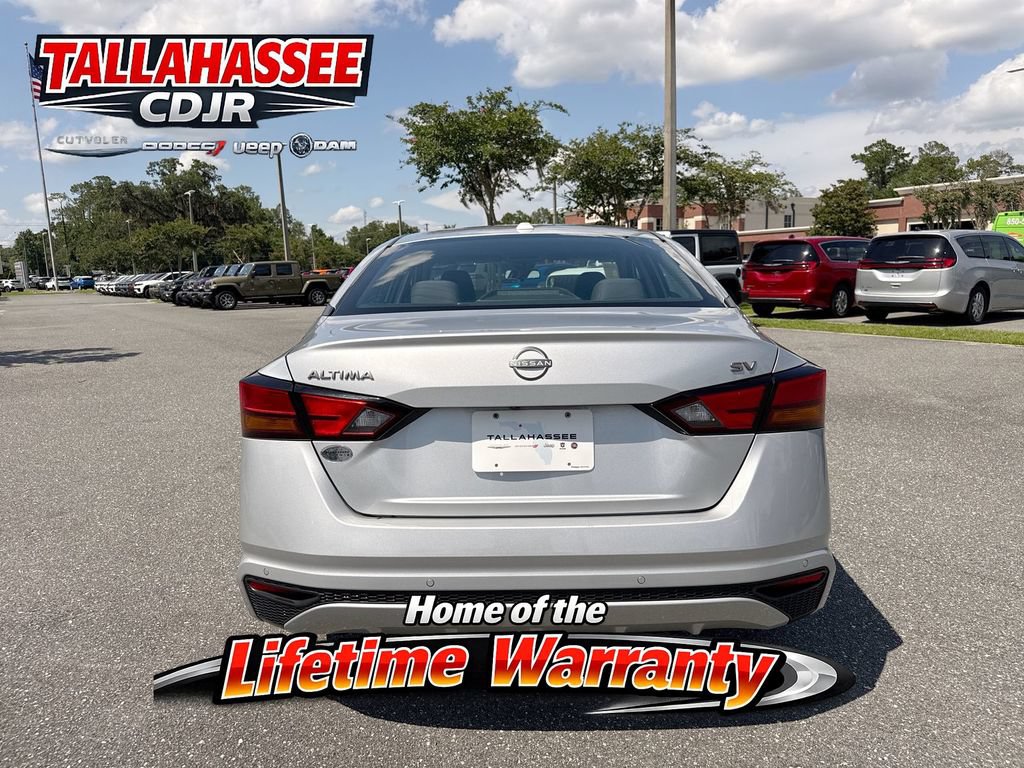 Used 2023 Nissan Altima 2.5 SV FWD image 4