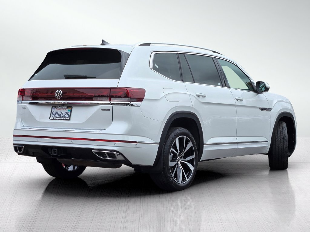 Used 2024 Volkswagen Atlas SEL Premium R-Line AWD/4WD image 5