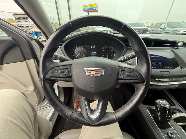 Used 2019 Cadillac XT4 Premium Luxury w/ Enhanced Visibility Package AWD/4WD image 28
