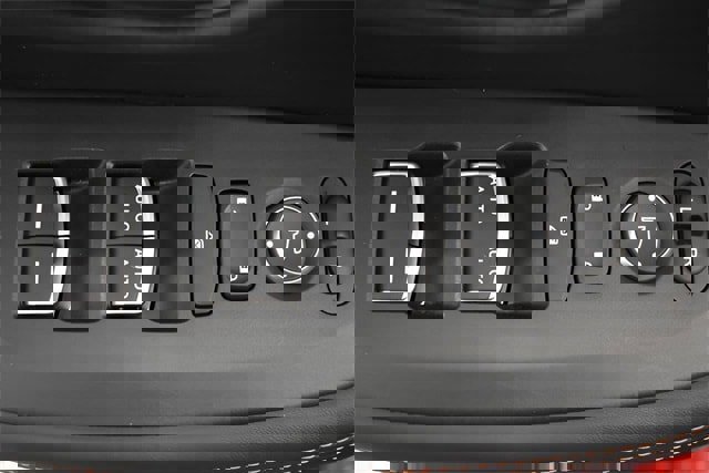 Used 2025 Honda HR-V Sport image 23