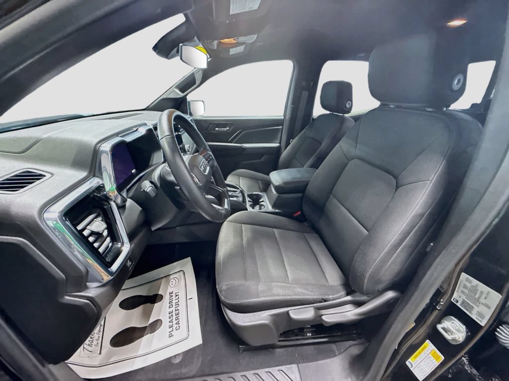 Used 2025 GMC Canyon Elevation RWD image 20
