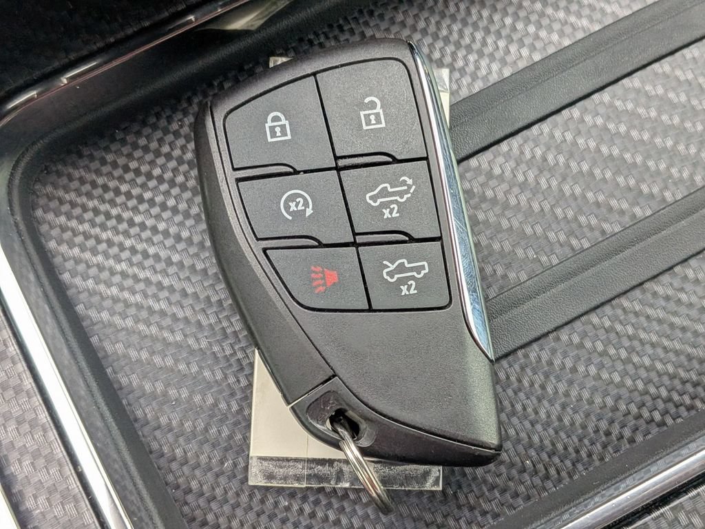 Used 2026 GMC Sierra EV Elevation AWD/4WD image 38