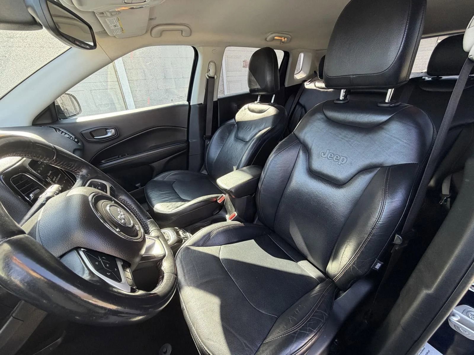 Used 2018 Jeep Compass Limited w/ Navigation Group image 12