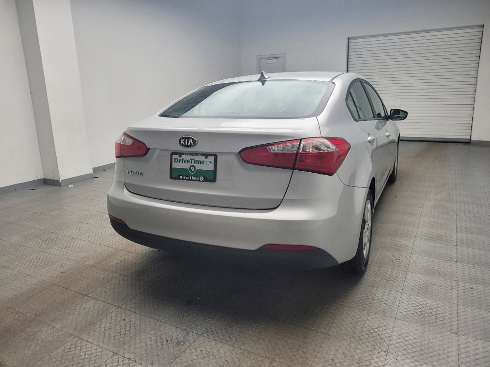 Used 2016 Kia Forte LX image 7