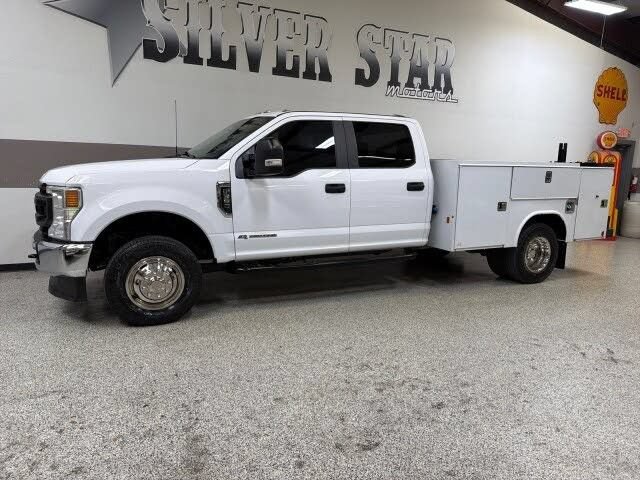 Used 2022 Ford F350 XL w/ Power Equipment Group AWD/4WD image 4